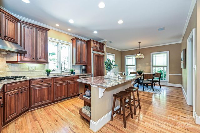 109 Sumter Drive, Mooresville, NC 28117