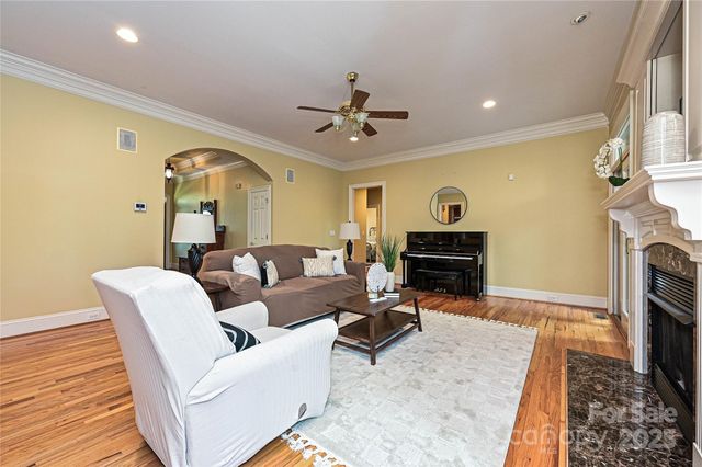 109 Sumter Drive, Mooresville, NC 28117