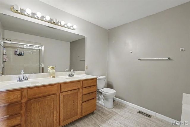 1347 Harting Drive, Florissant, MO 63031