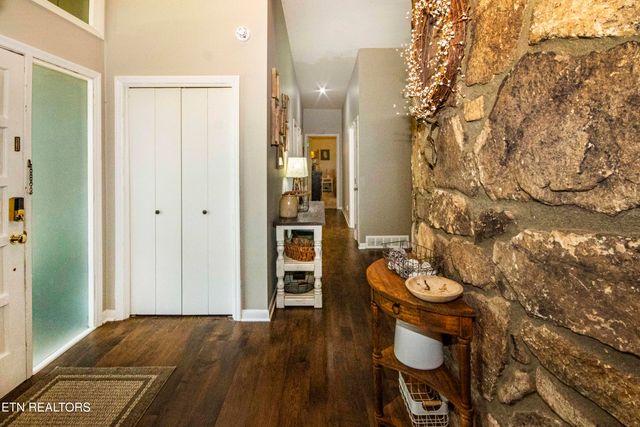 4620 Simona Rd, Knoxville, TN 37918