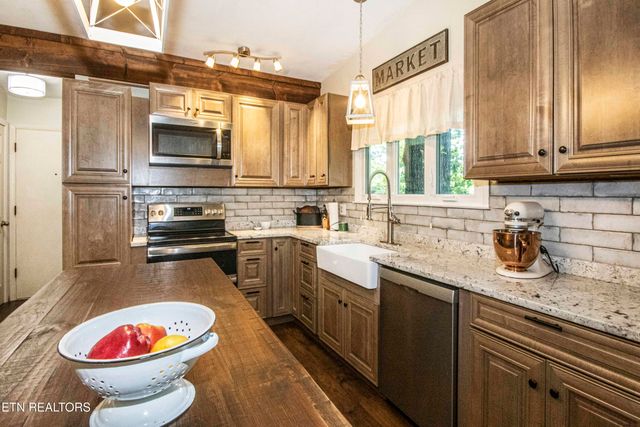 4620 Simona Rd, Knoxville, TN 37918