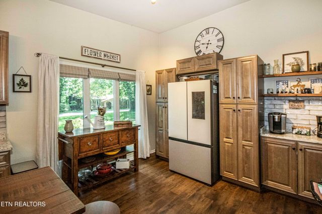 4620 Simona Rd, Knoxville, TN 37918