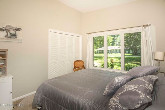 4620 Simona Rd, Knoxville, TN 37918