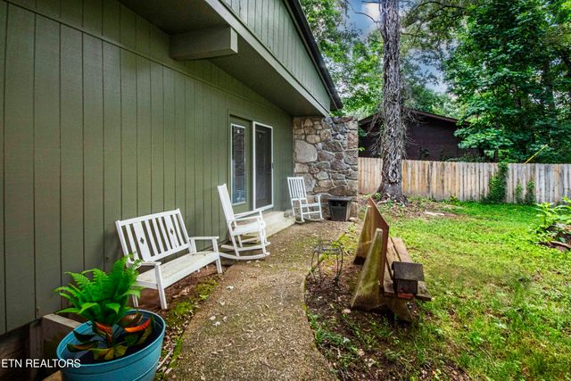 4620 Simona Rd, Knoxville, TN 37918