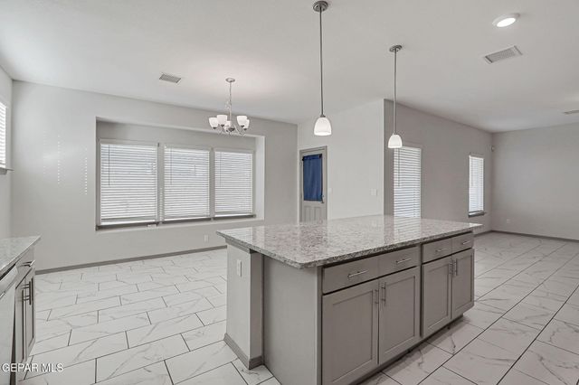 13899 Garforth Avenue, Horizon City, TX 79928