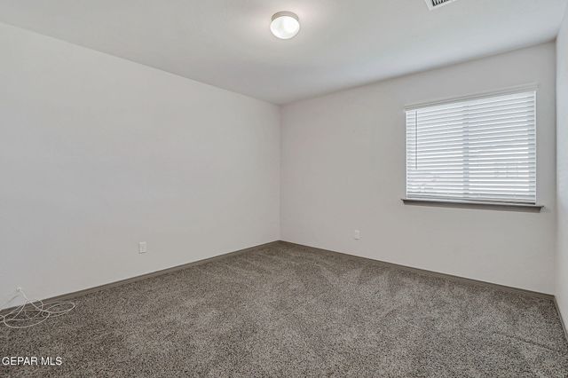 13899 Garforth Avenue, Horizon City, TX 79928