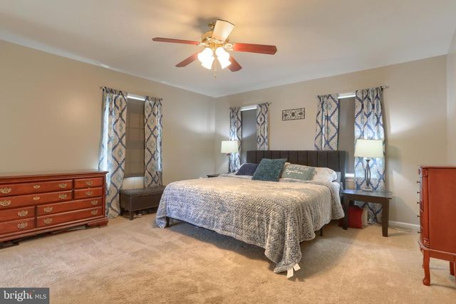 107 GOLD FINCH DR, Palmyra, PA 17078