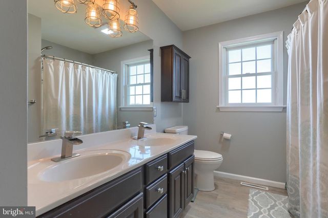 107 GOLD FINCH DR, Palmyra, PA 17078