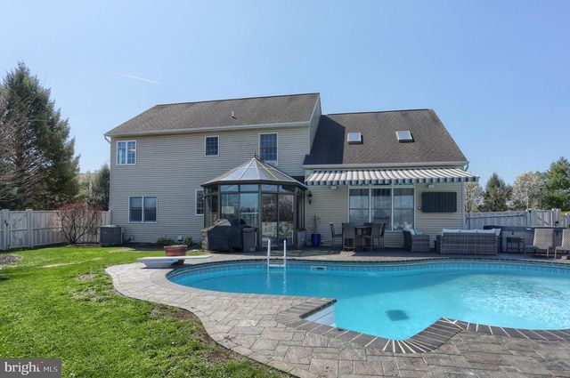 107 GOLD FINCH DR, Palmyra, PA 17078