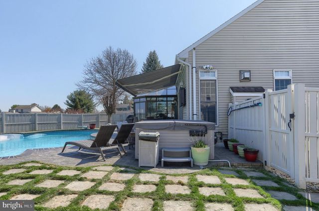 107 GOLD FINCH DR, Palmyra, PA 17078