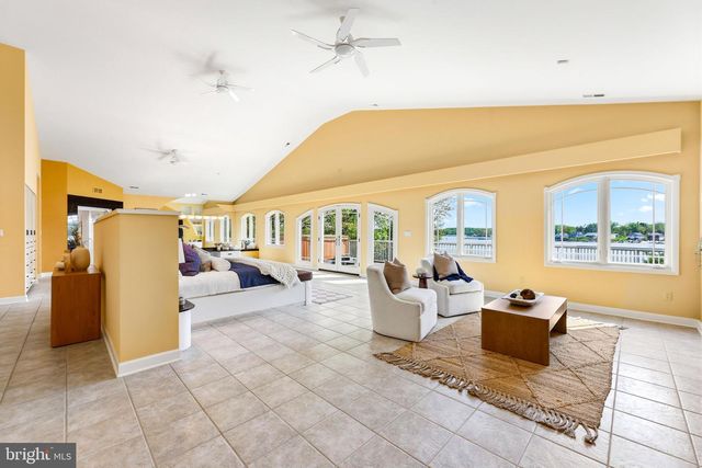 1501 SHORE RD, Middle River, MD 21220