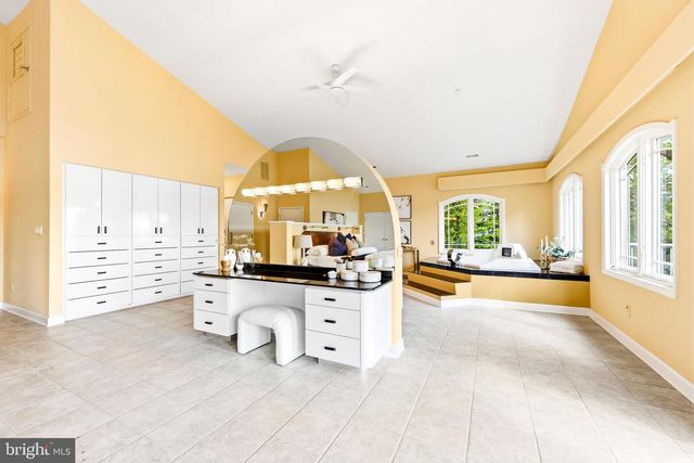 1501 SHORE RD, Middle River, MD 21220