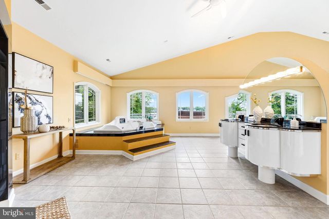 1501 SHORE RD, Middle River, MD 21220