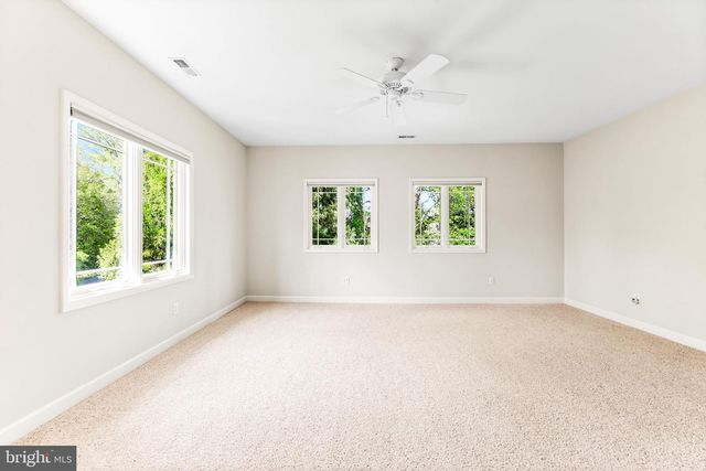 1501 SHORE RD, Middle River, MD 21220