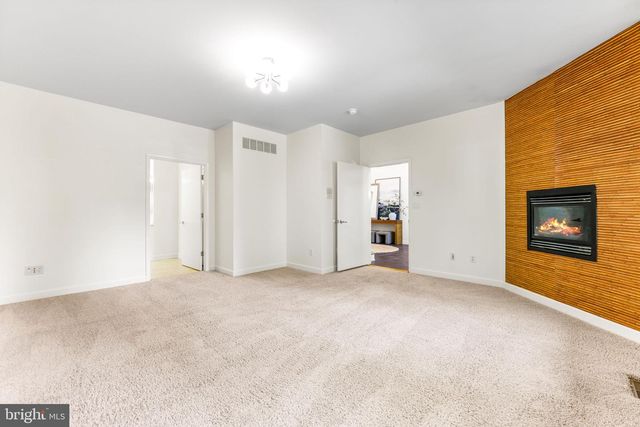 1501 SHORE RD, Middle River, MD 21220