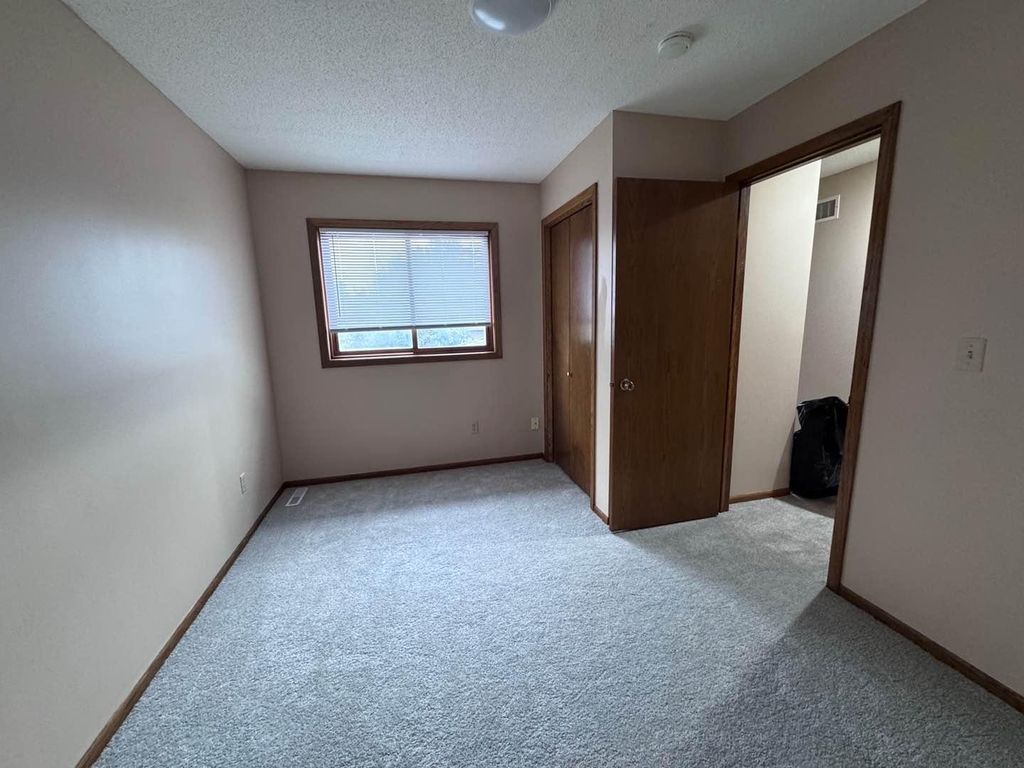 5417 Angeline Avenue N, Crystal, MN 55429 — photo 4