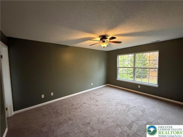 1941 Willings Lane, Lower Saucon Twp, PA 18055