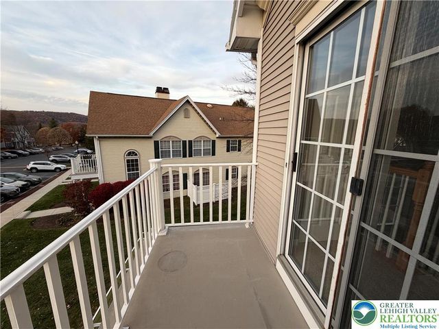 1941 Willings Lane, Lower Saucon Twp, PA 18055