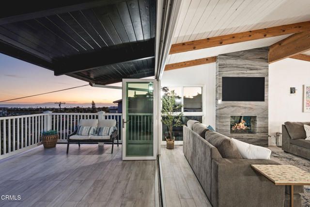 3086 GROVE Street, Ventura, CA 93003