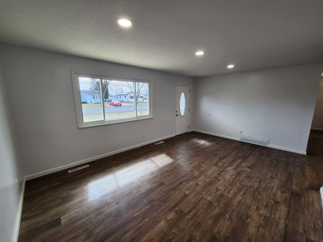 900 Edison Road, Saginaw, MI 48604