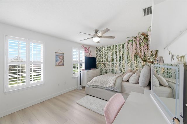 4130 GRANITE GLEN LOOP, Wesley Chapel, FL 33544