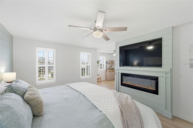 4130 GRANITE GLEN LOOP, Wesley Chapel, FL 33544