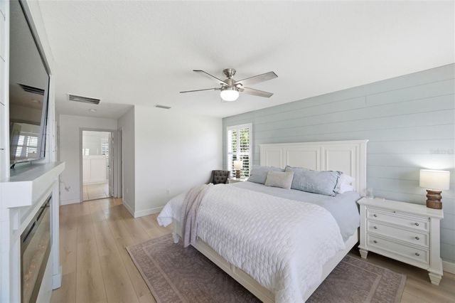 4130 GRANITE GLEN LOOP, Wesley Chapel, FL 33544