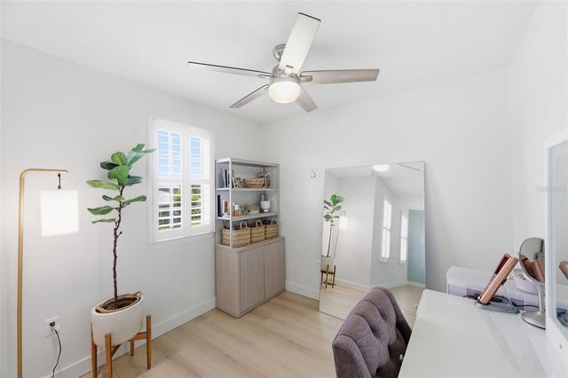 4130 GRANITE GLEN LOOP, Wesley Chapel, FL 33544