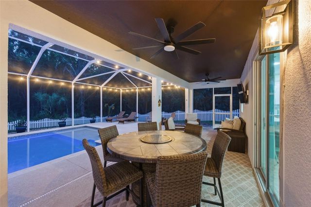 4130 GRANITE GLEN LOOP, Wesley Chapel, FL 33544
