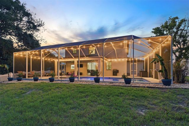4130 GRANITE GLEN LOOP, Wesley Chapel, FL 33544