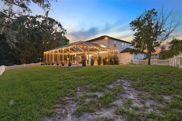 4130 GRANITE GLEN LOOP, Wesley Chapel, FL 33544