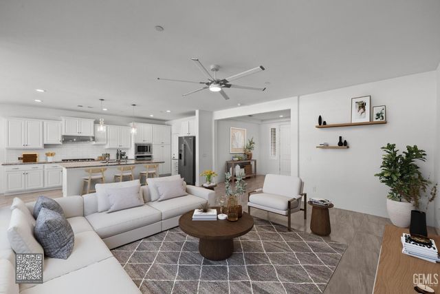 14706 Pemberley Passage Avenue, Bakersfield, CA 93311