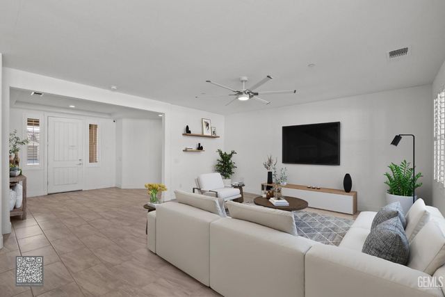 14706 Pemberley Passage Avenue, Bakersfield, CA 93311