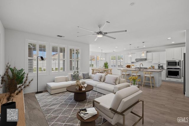 14706 Pemberley Passage Avenue, Bakersfield, CA 93311