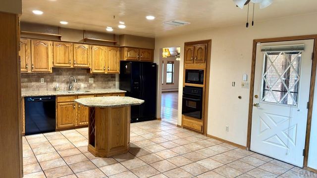 1408 Torchey Way, Pueblo, CO 81006
