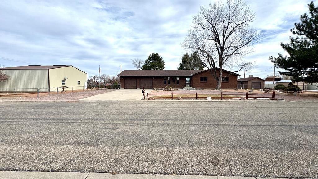 1408 Torchey Way, Pueblo, CO 81006