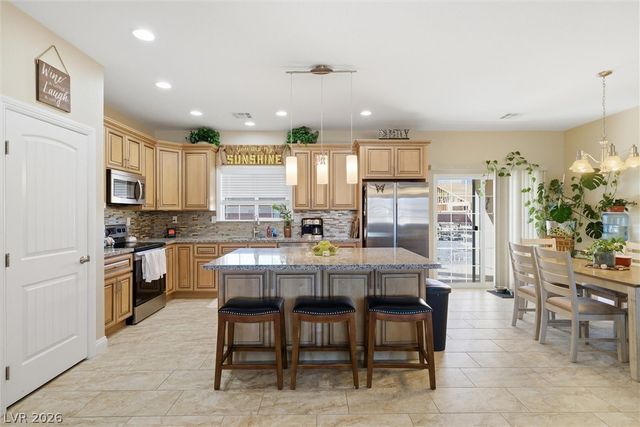 4800 Honey Locust Drive, Pahrump, NV 89061