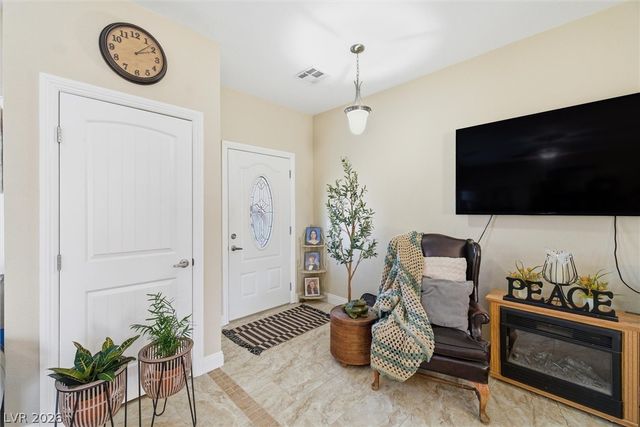 4800 Honey Locust Drive, Pahrump, NV 89061