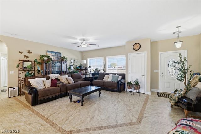 4800 Honey Locust Drive, Pahrump, NV 89061