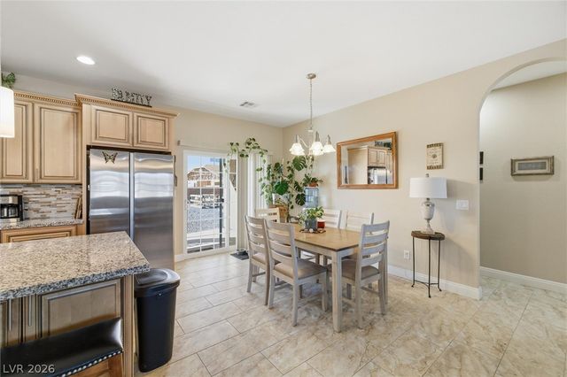 4800 Honey Locust Drive, Pahrump, NV 89061