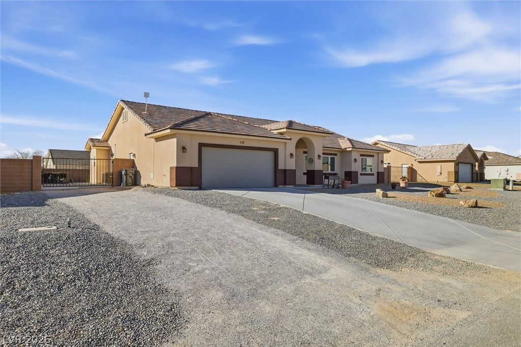 4800 Honey Locust Drive, Pahrump, NV 89061