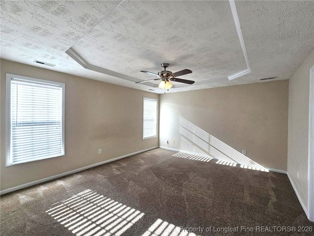 5241 Goshawk Drive, Hope Mills, NC 28348