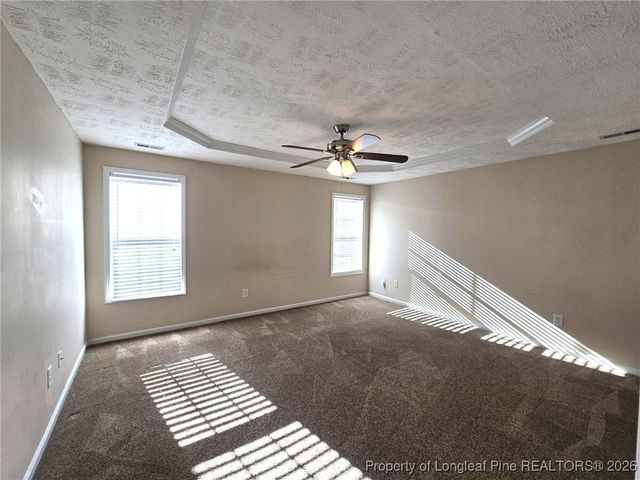 5241 Goshawk Drive, Hope Mills, NC 28348