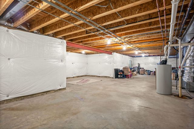 946 Glacial Falls Drive, Gilberts, IL 60136