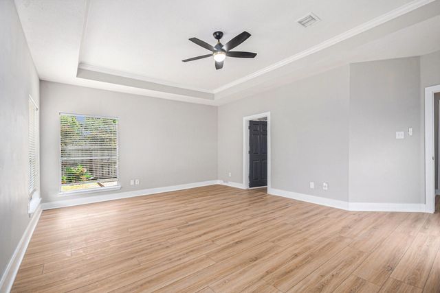 7643 Rainbow Bend Drive, Pasadena, TX 77505