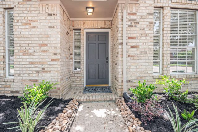 7643 Rainbow Bend Drive, Pasadena, TX 77505