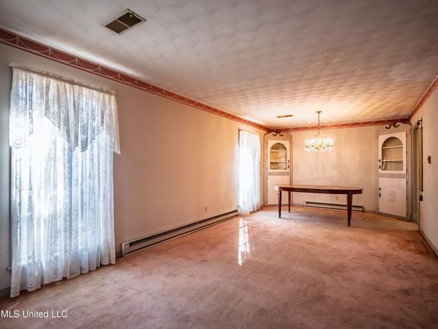 104 Shagbark Drive, Batesville, MS 38606