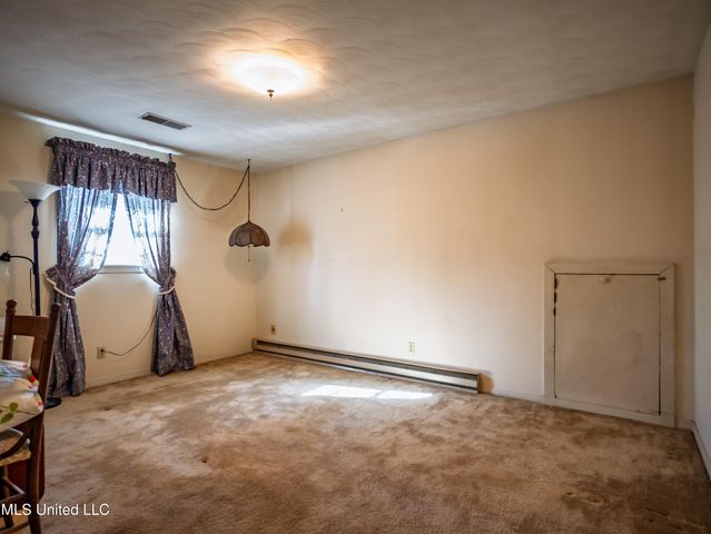 104 Shagbark Drive, Batesville, MS 38606