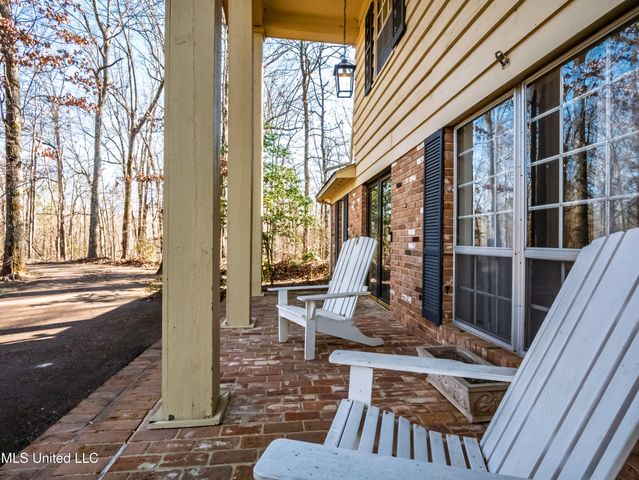 104 Shagbark Drive, Batesville, MS 38606