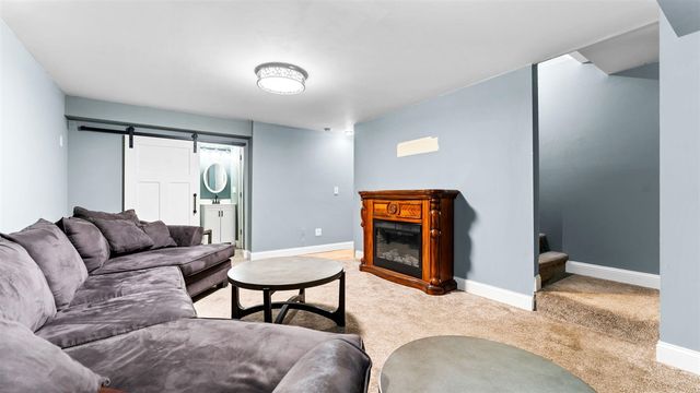 4160 Link Drive, Brighton, MI 48114